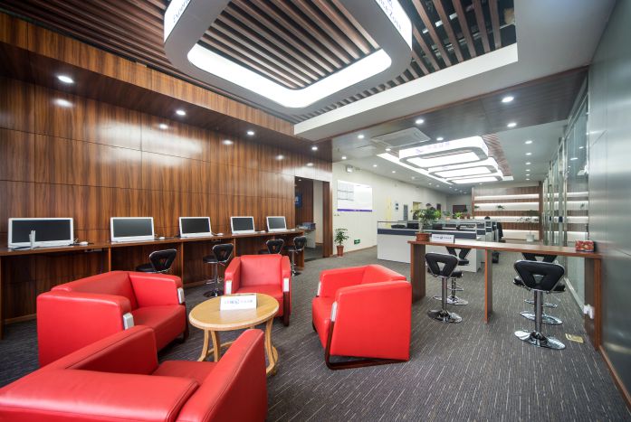 裝修解析：辦公室裝修的細節(jié)問題：天、地、隔(圖2)