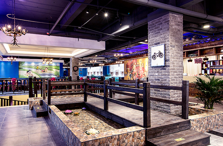 餐廳裝修——將復古懷舊演繹到極致(圖4) 餐廳裝修——將復古懷舊演繹到極致(圖4)