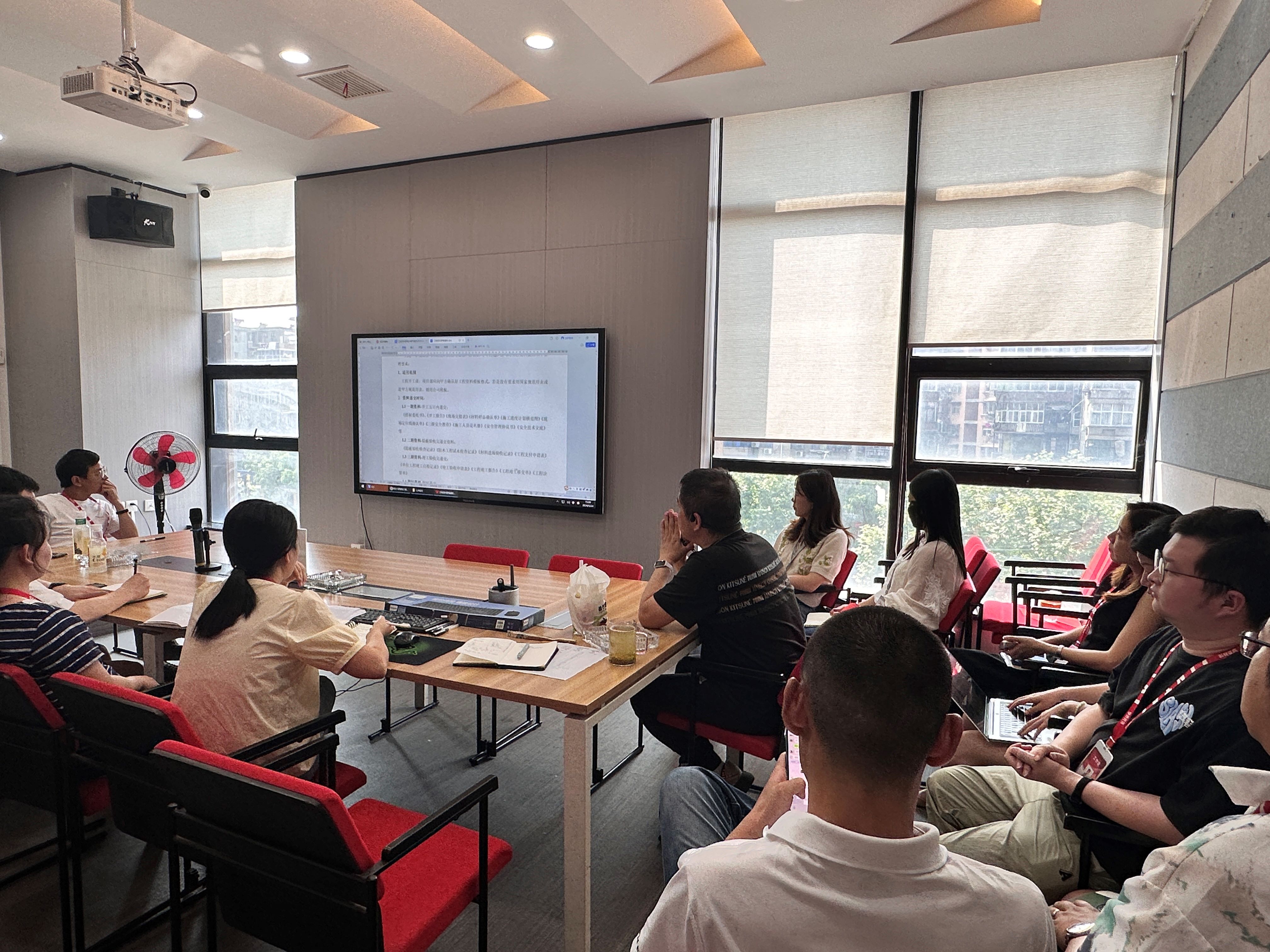 工程資料培訓:打造更專業(yè)高效的公裝團隊(圖1) 工程資料培訓:打造更專業(yè)高效的公裝團隊(圖1)