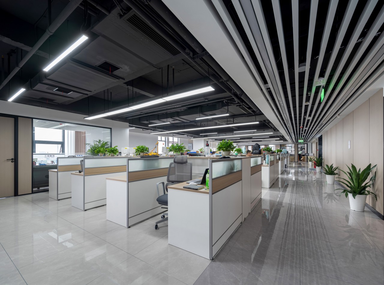 【完工案例】三相電力8000+㎡辦公室裝修項(xiàng)目圓滿交付并投入使用(圖23) 【完工案例】三相電力8000+㎡辦公室裝修項(xiàng)目圓滿交付并投入使用(圖23)