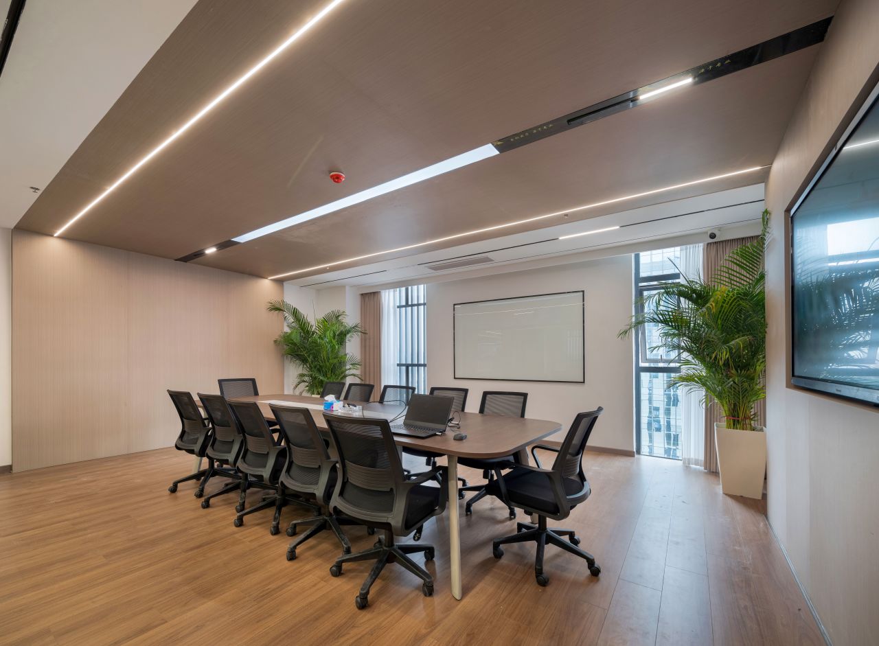 【完工案例】三相電力8000+㎡辦公室裝修項(xiàng)目圓滿交付并投入使用(圖32) 【完工案例】三相電力8000+㎡辦公室裝修項(xiàng)目圓滿交付并投入使用(圖32)