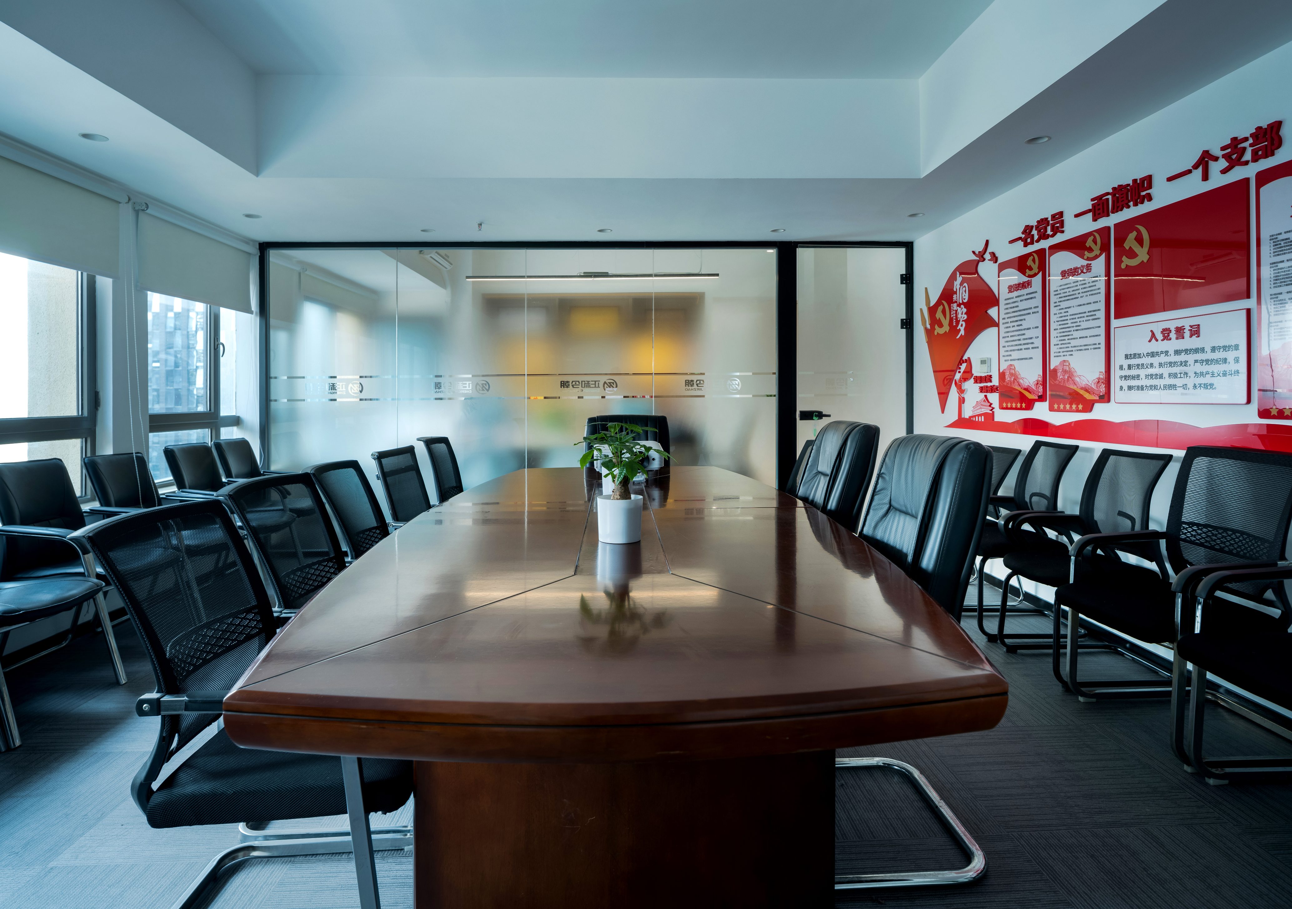 【完工項目】現在辦公空間流行這樣設計!(圖4) 22.jpg