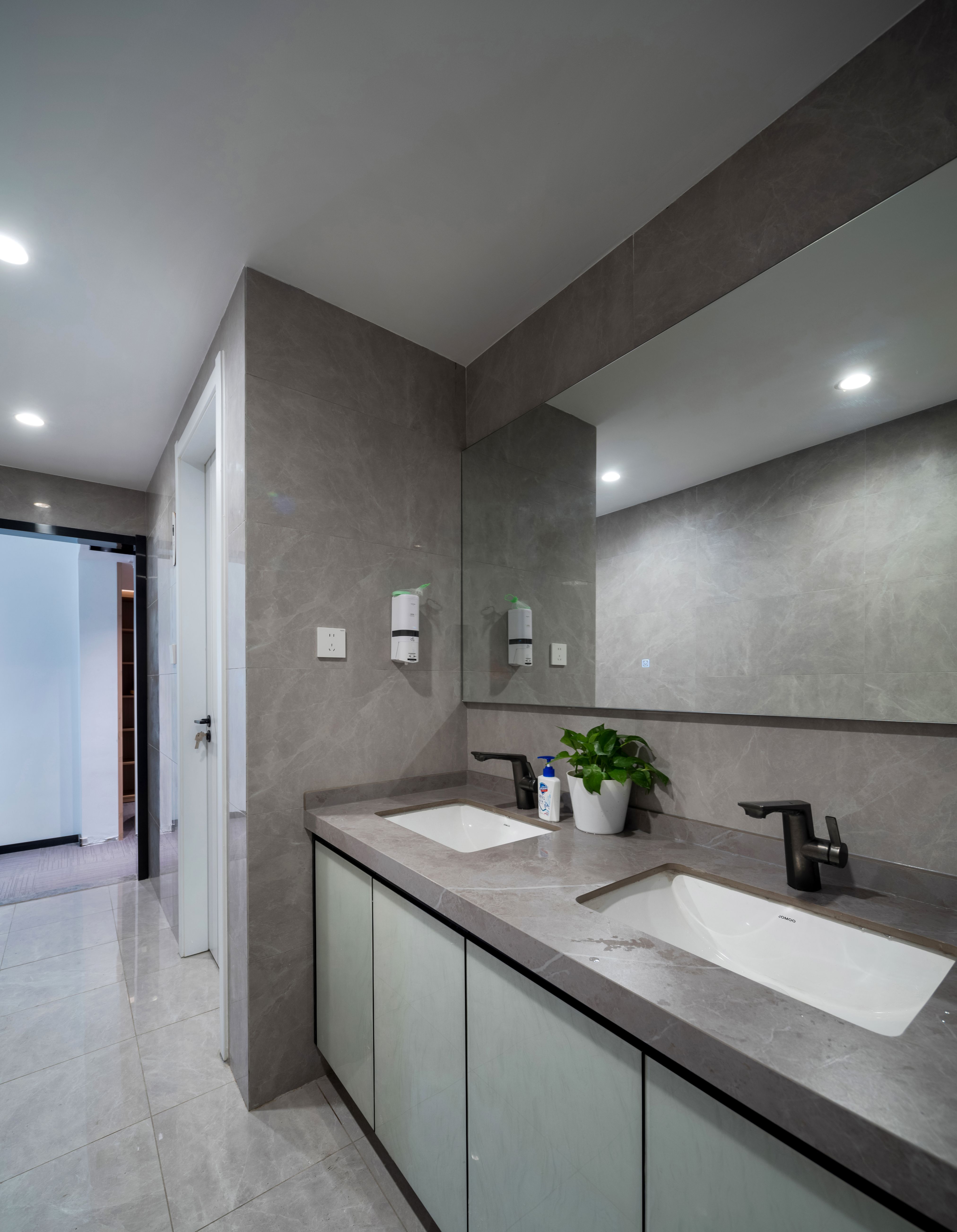 【完工項目】現在辦公空間流行這樣設計!(圖12) 42.jpg